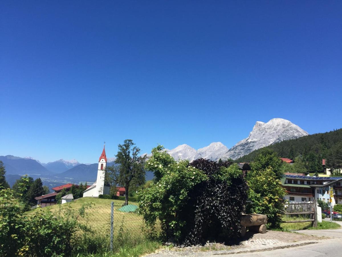 Haus Lukas Acomodação com café da manhã Seefeld in Tirol Exterior foto